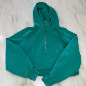 Lululemon Scuba Oversized Half-Zip Hoodie
Heathered Maldives Green xs s flaws!